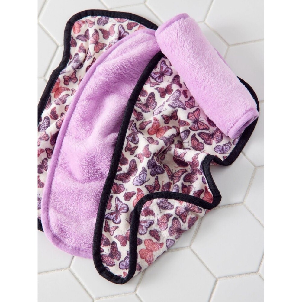 New NIB Erase Your Face Butterfly Print & Lilac Makeup Remover Cloths from UO